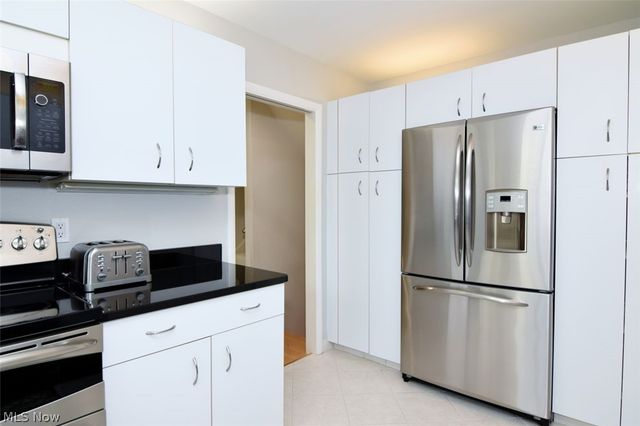 25450 Fairmount 6, Beachwood, OH 44122