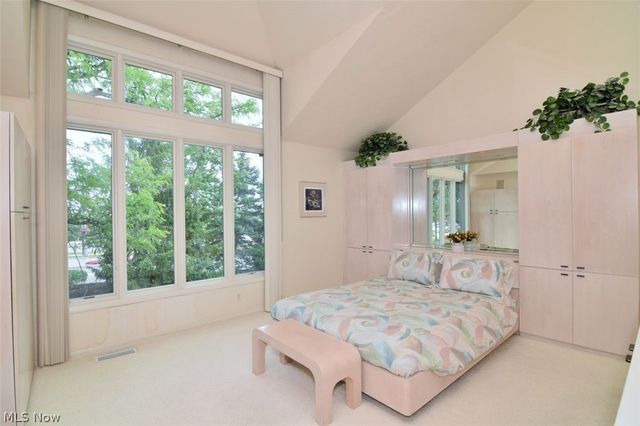 25450 Fairmount 6, Beachwood, OH 44122
