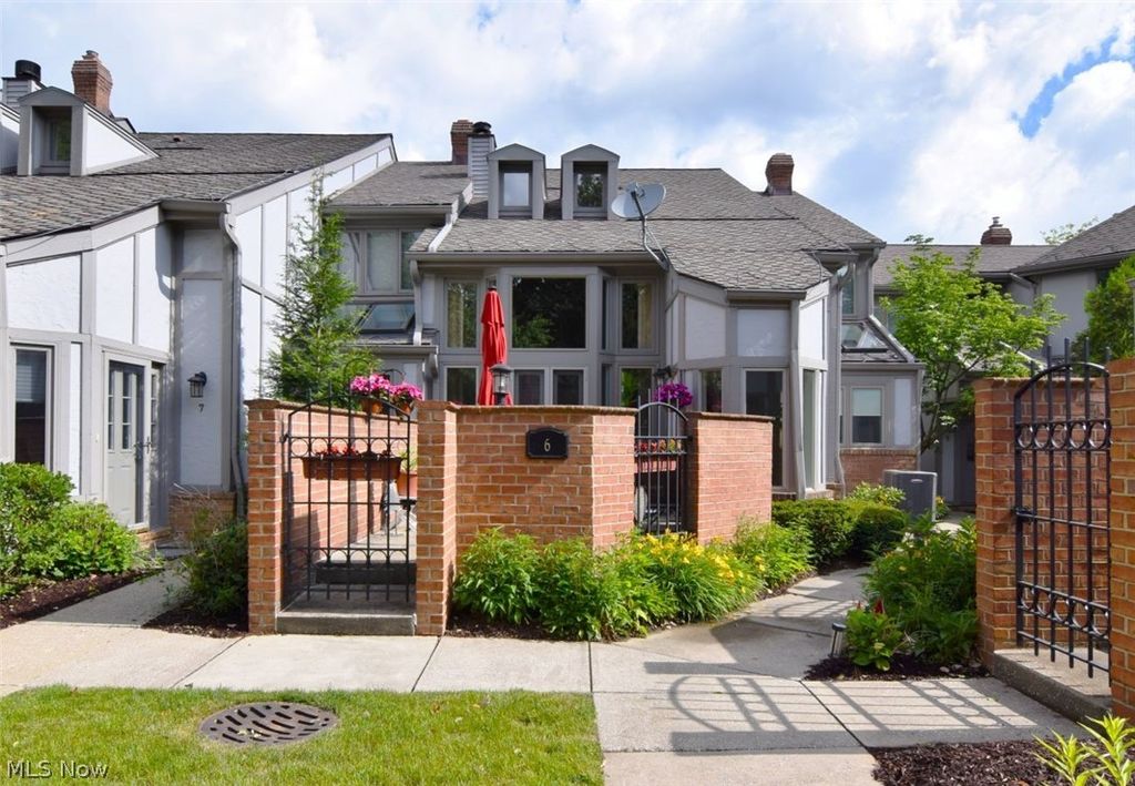 25450 Fairmount 6, Beachwood, OH 44122