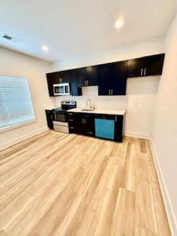 1609 21st Ave, N, Nashville, TN 37208