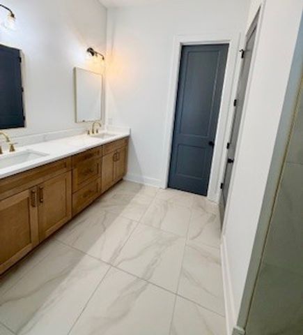 1609 21st Ave, N, Nashville, TN 37208