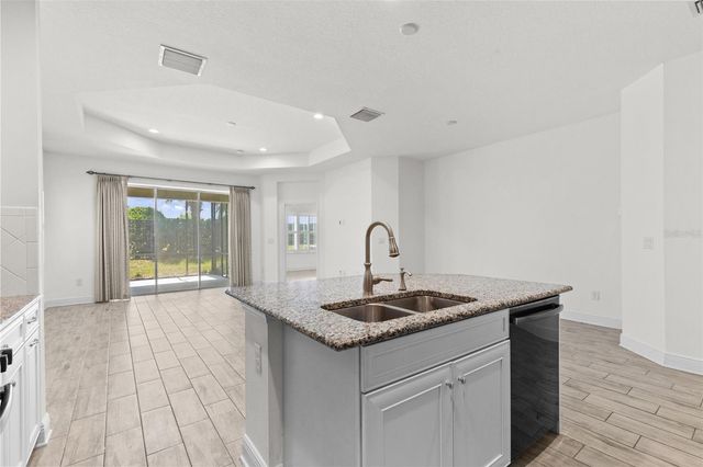 13506 CIRCA CROSSING DRIVE, Lithia, FL 33547