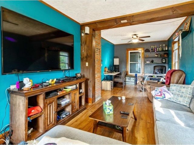 30 North Avenue, Richford, VT 05476