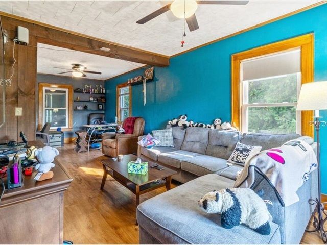 30 North Avenue, Richford, VT 05476