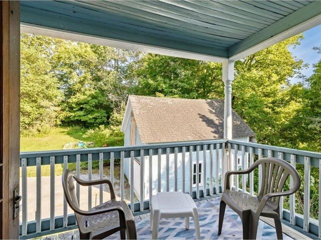 30 North Avenue, Richford, VT 05476