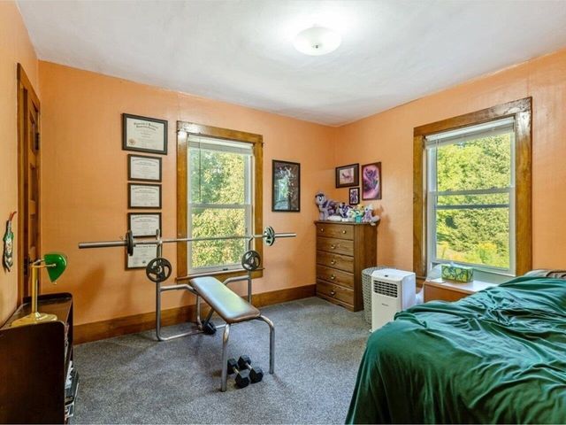 30 North Avenue, Richford, VT 05476