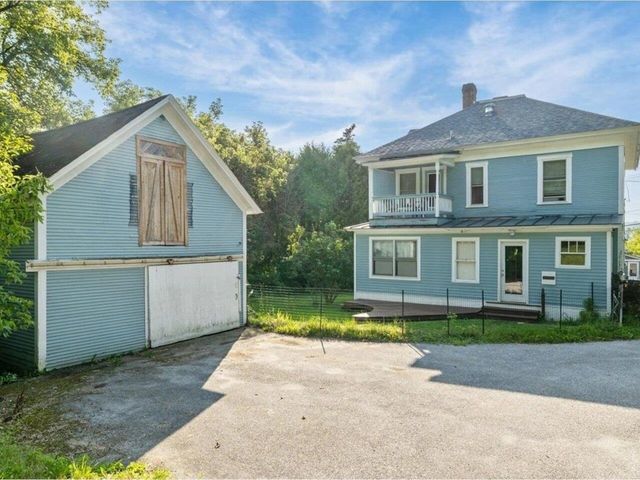 30 North Avenue, Richford, VT 05476