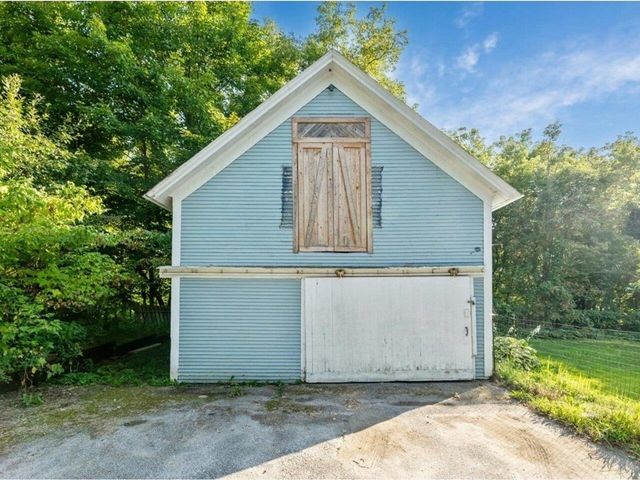 30 North Avenue, Richford, VT 05476