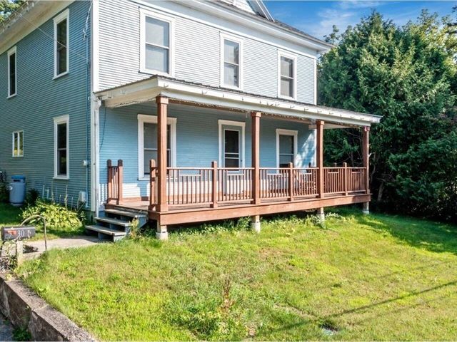 30 North Avenue, Richford, VT 05476