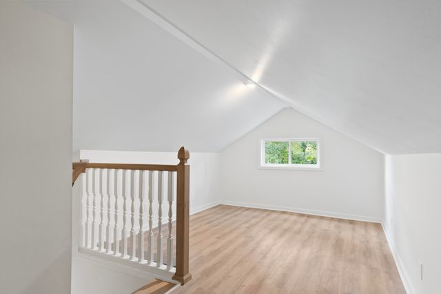 35 Agnes Avenue, Chattanooga, TN 37406