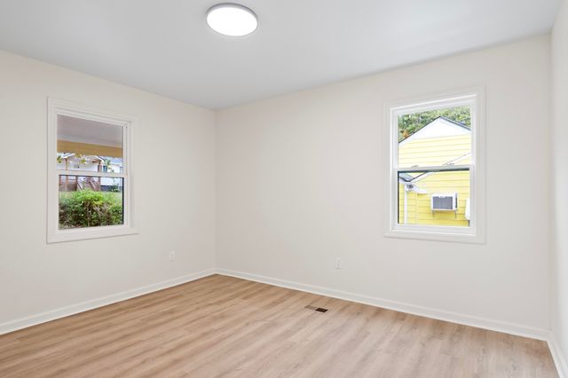 35 Agnes Avenue, Chattanooga, TN 37406