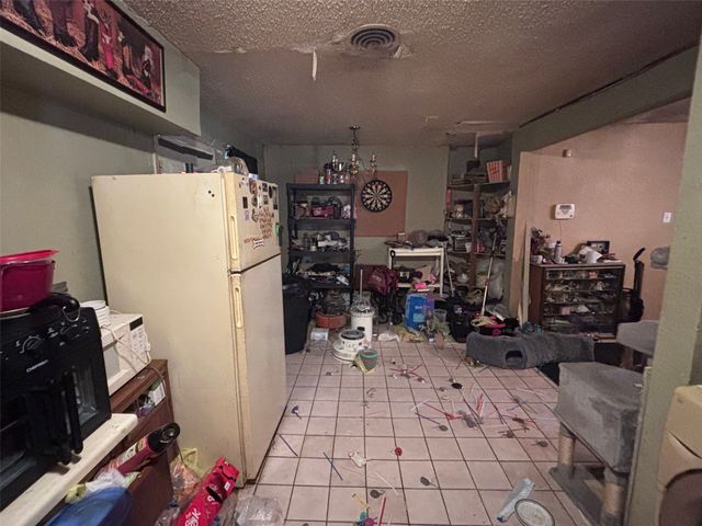 1504 Daniel Drive, Arlington, TX 76010