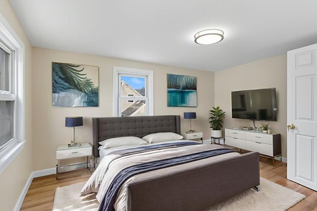 78 Linda St, Abington, MA 02351