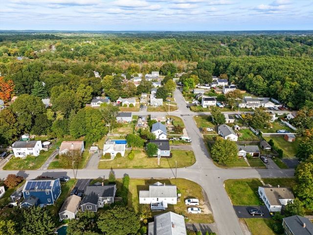 78 Linda St, Abington, MA 02351