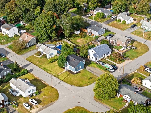 78 Linda St, Abington, MA 02351