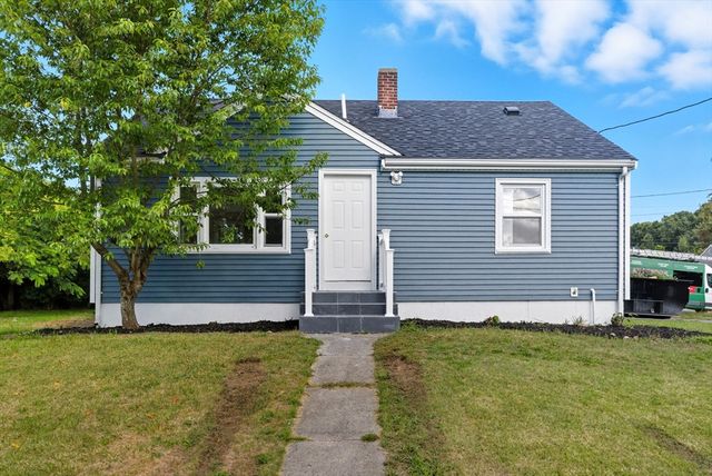 78 Linda St, Abington, MA 02351