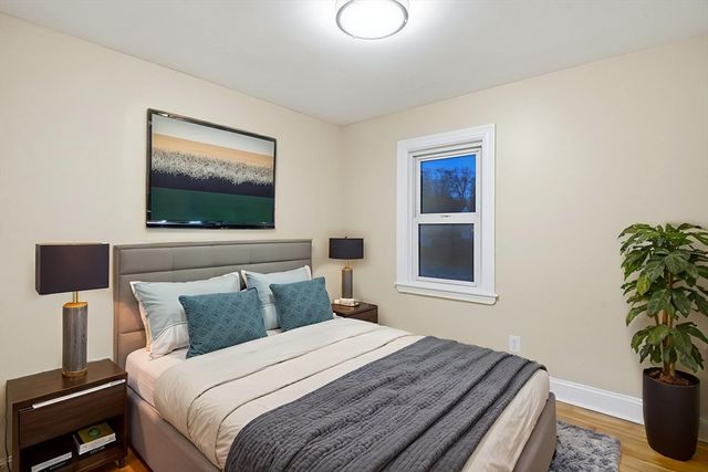 78 Linda St, Abington, MA 02351