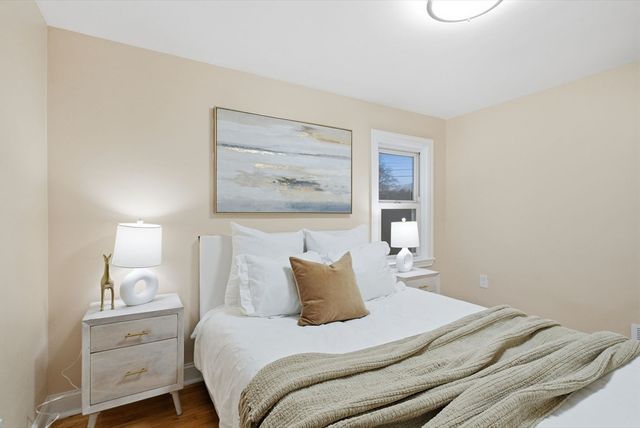 78 Linda St, Abington, MA 02351