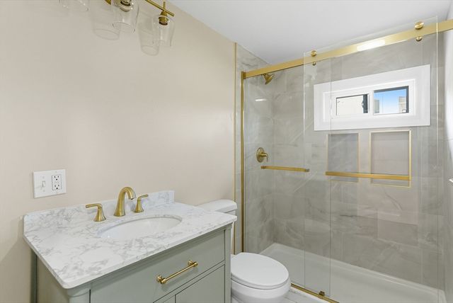 78 Linda St, Abington, MA 02351