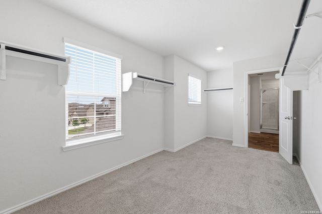 6630 Greensleeves, San Antonio, TX 78252