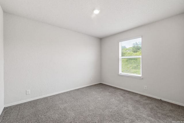 6630 Greensleeves, San Antonio, TX 78252