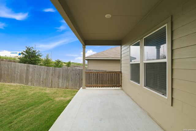 6630 Greensleeves, San Antonio, TX 78252