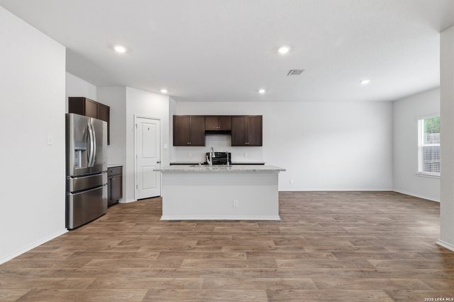6630 Greensleeves, San Antonio, TX 78252