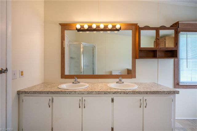 185 Marlin Boulevard, Mount Airy, NC 27030