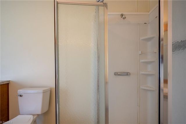 185 Marlin Boulevard, Mount Airy, NC 27030