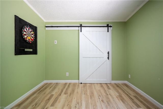 185 Marlin Boulevard, Mount Airy, NC 27030