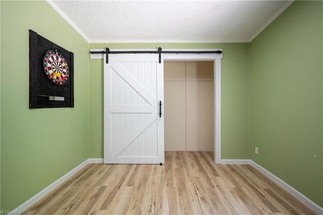 185 Marlin Boulevard, Mount Airy, NC 27030