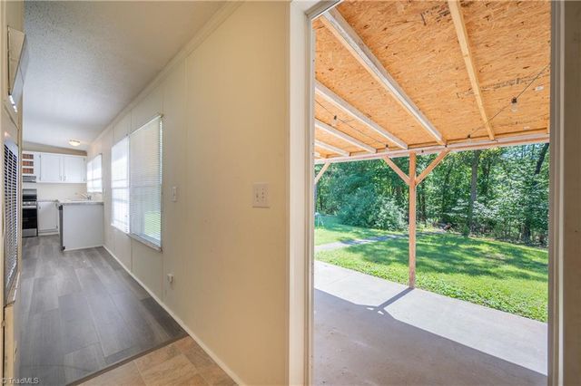185 Marlin Boulevard, Mount Airy, NC 27030