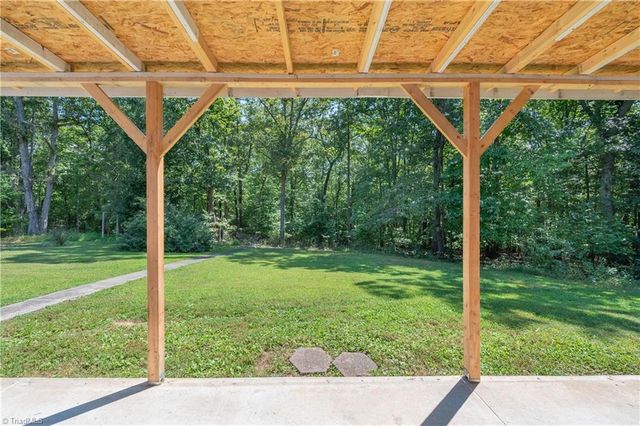 185 Marlin Boulevard, Mount Airy, NC 27030