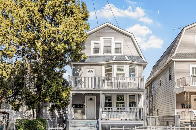 376 Hawthorne Avenue, Yonkers, NY 10705