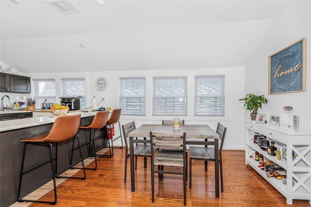 376 Hawthorne Avenue, Yonkers, NY 10705