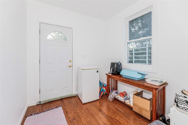 376 Hawthorne Avenue, Yonkers, NY 10705