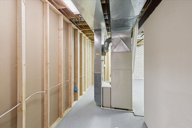 2611 Walden Woods Court, Midland, MI 48640