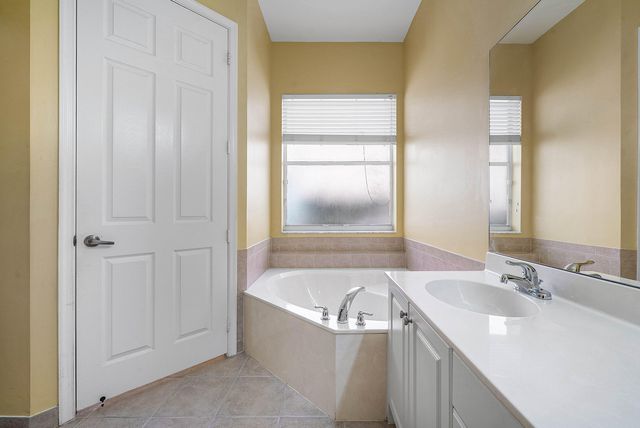 9058 SEDGEWOOD Drive, Lake Worth, FL 33467
