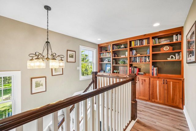 N20 W29987 W Glen Cove ROAD, Pewaukee, WI 53072