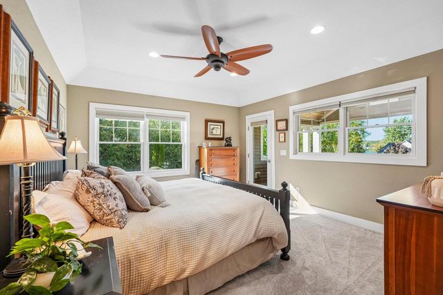 N20 W29987 W Glen Cove ROAD, Pewaukee, WI 53072