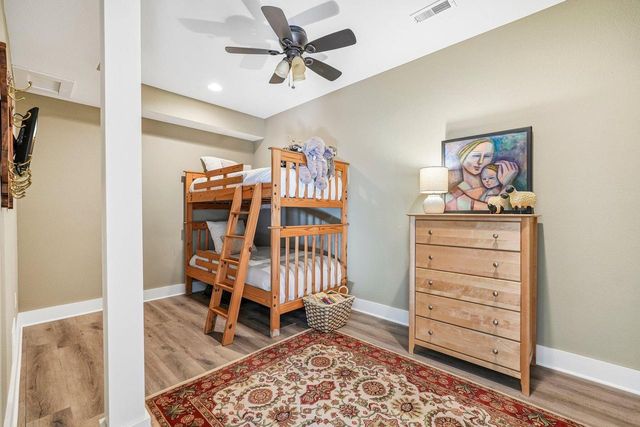 N20 W29987 W Glen Cove ROAD, Pewaukee, WI 53072