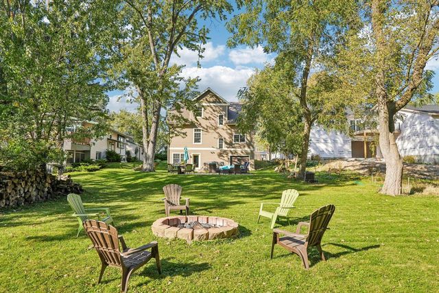 N20 W29987 W Glen Cove ROAD, Pewaukee, WI 53072