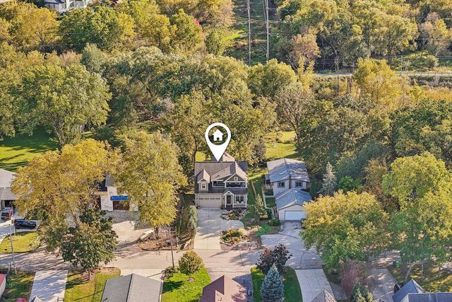N20 W29987 W Glen Cove ROAD, Pewaukee, WI 53072