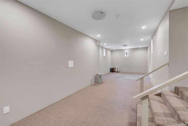 12 Barberry Lane, East Hills, NY 11577