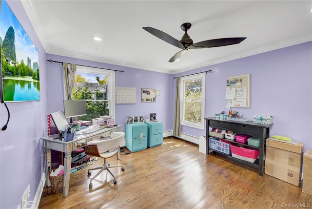 12 Barberry Lane, East Hills, NY 11577