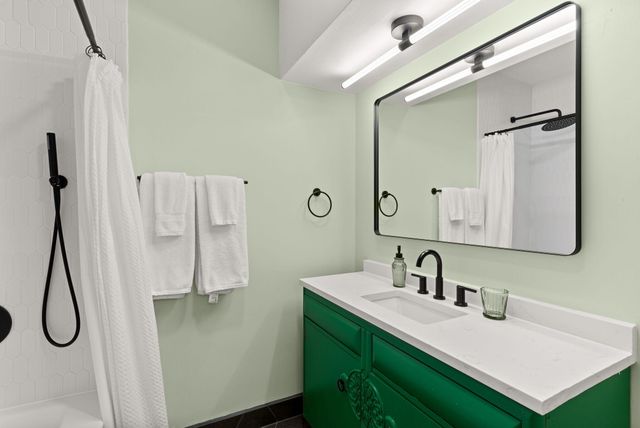 3600 Mackland Avenue NE, Albuquerque, NM 87110