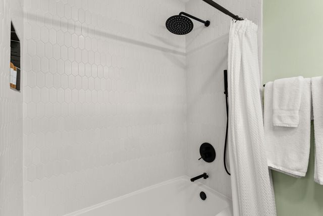 3600 Mackland Avenue NE, Albuquerque, NM 87110