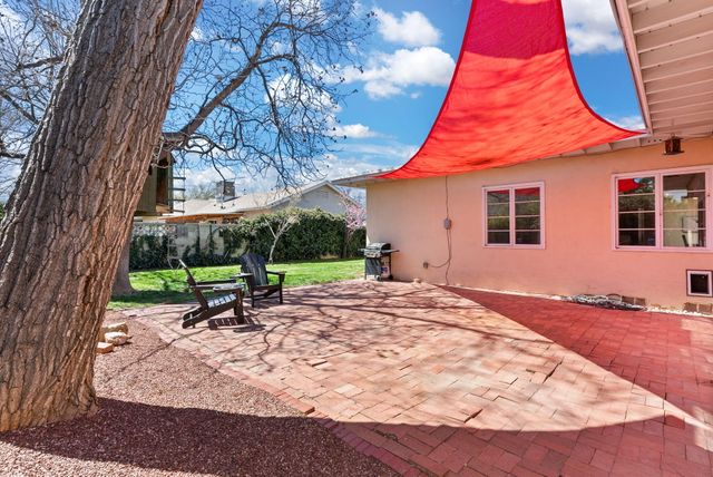 3600 Mackland Avenue NE, Albuquerque, NM 87110