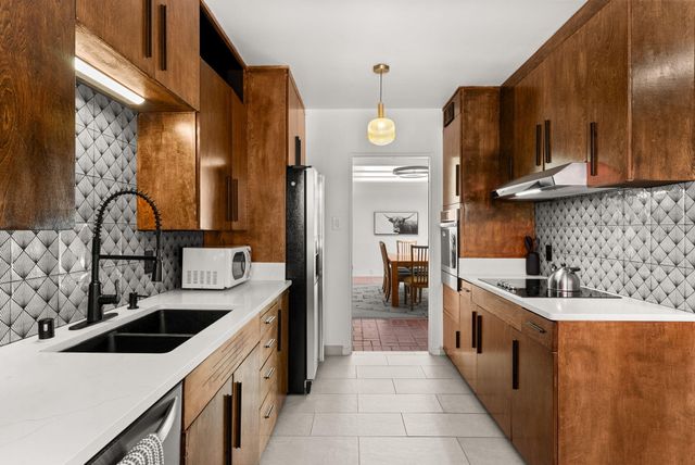 3600 Mackland Avenue NE, Albuquerque, NM 87110