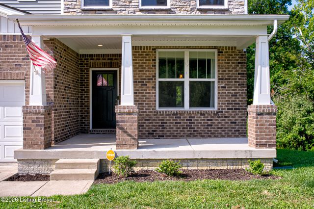 3904 Creek Meadow Dr, La Grange, KY 40031